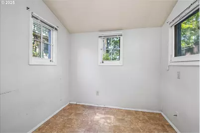 427 Washington St, Eugene, OR 97401 - Photo 8