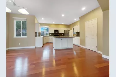 15516 SE Evergreen Dr, Portland, OR 97236 - Photo 8