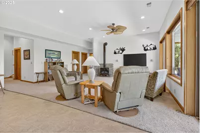 89112 Skyhigh Dr, Springfield, OR 97477 - Photo 22