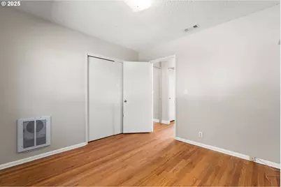 2002 Bloyd St, Kelso, WA 98626 - Photo 10