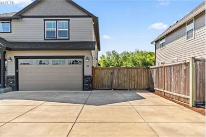 1810 Cedar Brook Dr, Eugene, OR 97402 - Photo 4