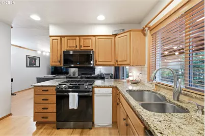 2675 NE Cleveland Ave, Gresham, OR 97030 - Photo 10
