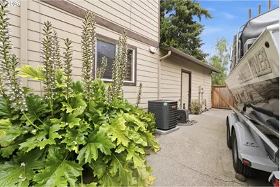 2675 NE Cleveland Ave, Gresham, OR 97030 - Photo 38