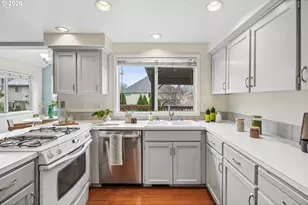 16595 SW Henderson Ct, Beaverton, OR 97007 - Photo 12