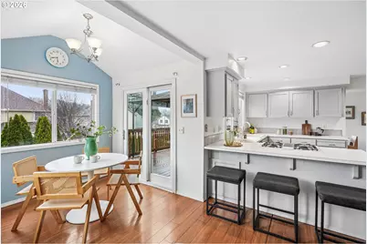 16595 SW Henderson Ct, Beaverton, OR 97007 - Photo 14