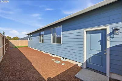 562 E Wilson St, Carlton, OR 97111 - Photo 34