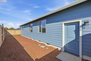 562 E Wilson St, Carlton, OR 97111 - Photo 34