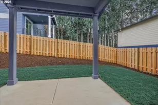 284 NW Mawrcrest Ave, Gresham, OR 97030 - Photo 18