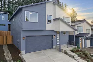 284 NW Mawrcrest Ave, Gresham, OR 97030 - Photo 2