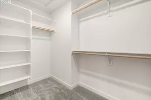 284 NW Mawrcrest Ave, Gresham, OR 97030 - Photo 28