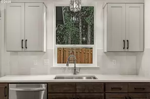 284 NW Mawrcrest Ave, Gresham, OR 97030 - Photo 14