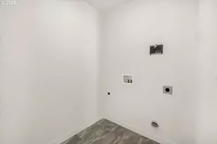 284 NW Mawrcrest Ave, Gresham, OR 97030 - Photo 34