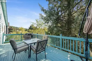 350 NE Harbor View Pl, Depoe Bay, OR 97341 - Photo 16