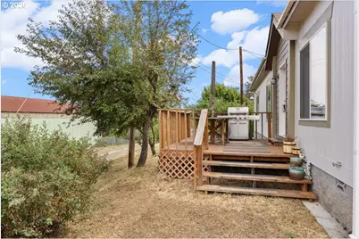 316 Wells Rd, Oakland, OR 97462 - Photo 18