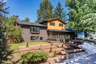 17349 Banyan Ln, Lake Oswego, OR 97034 - Photo 2