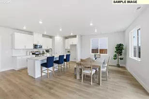 7822 NW Eleanor Ave, Portland, OR 97229 - Photo 6