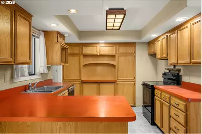 7245 N Macrum Ave, Portland, OR 97203 - Photo 14