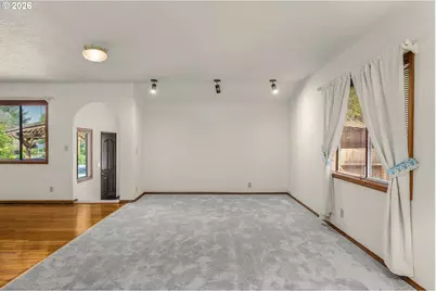 7245 N Macrum Ave, Portland, OR 97203 - Photo 16