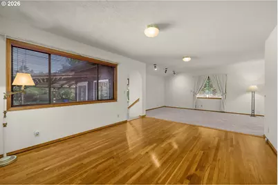 7245 N Macrum Ave, Portland, OR 97203 - Photo 6
