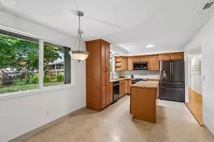 10306 NE 63rd St, Vancouver, WA 98662 - Photo 8