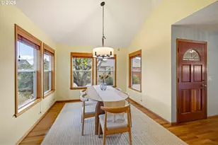 2990 Gilham Rd, Eugene, OR 97408 - Photo 8