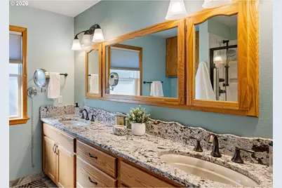 2990 Gilham Rd, Eugene, OR 97408 - Photo 34