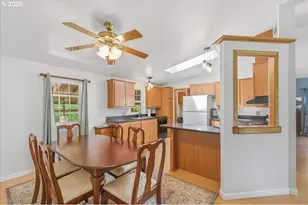 475 E 9th St, Rainier, OR 97048 - Photo 8