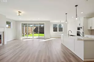135 E Airedale Ave, La Center, WA 98629 - Photo 2