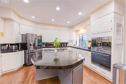 16121 NE San Rafael St, Portland, OR 97230 - Photo 6
