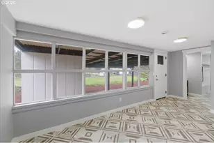 28411 Liberty Rd, Sweet Home, OR 97386 - Photo 36