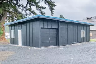 28411 Liberty Rd, Sweet Home, OR 97386 - Photo 14