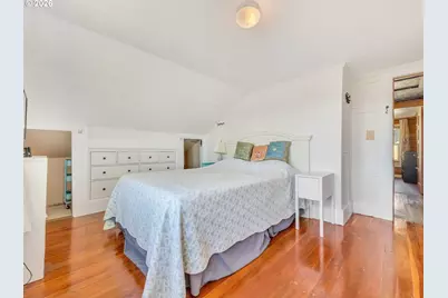 683 Florence Ave, Astoria, OR 97103 - Photo 30