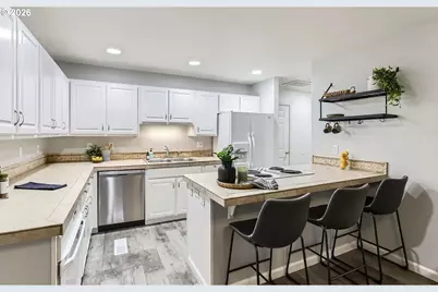 11369 SW Sycamore Pl, Portland, OR 97223 - Photo 8