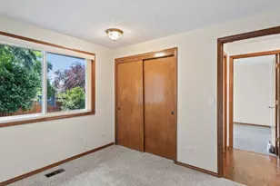 6127 SW 161st Pl, Beaverton, OR 97007 - Photo 32