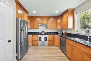 680 Andrian Dr, Molalla, OR 97038 - Photo 16