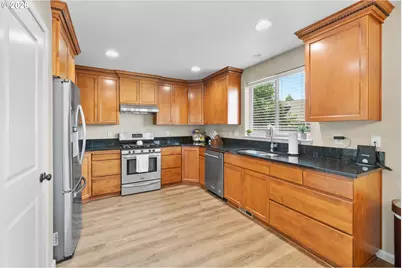680 Andrian Dr, Molalla, OR 97038 - Photo 14