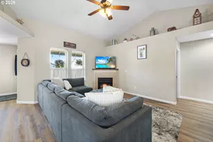 680 Andrian Dr, Molalla, OR 97038 - Photo 8