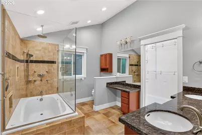 725 Carrera Ln, Lake Oswego, OR 97034 - Photo 12
