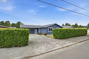 1110 Fenwick St, Coos Bay, OR 97420 - Photo 2