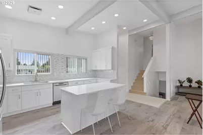 1021 NE 195th Ave, Portland, OR 97230 - Photo 8