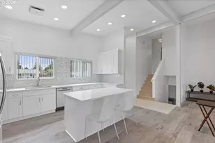 1021 NE 195th Ave, Portland, OR 97230 - Photo 8