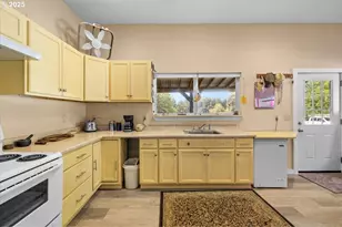 14339 Hwy 101, Brookings, OR 97415 - Photo 12