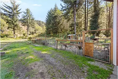 14339 Highway 101, Brookings, OR 97415 - Photo 26