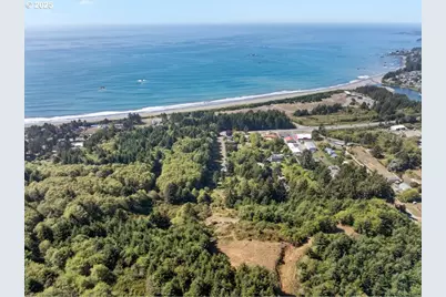 14339 Highway 101, Brookings, OR 97415 - Photo 30