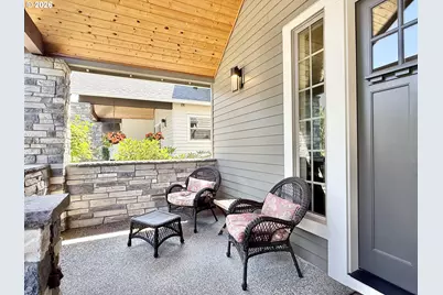 7525 NW Quinault St #119, Camas, WA 98607 - Photo 4