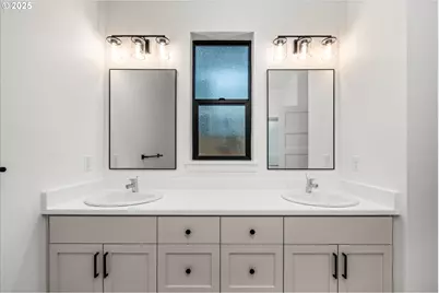 88116 Wymore Ln, Veneta, OR 97487 - Photo 16