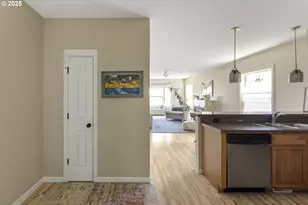 9243 NW Germantown Rd, Portland, OR 97231 - Photo 18