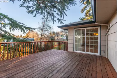 6805 NE Multnomah St, Portland, OR 97213 - Photo 8