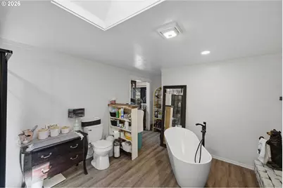 2220 Maine Ct, North Bend, OR 97459 - Photo 22