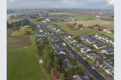 940 Hayes St, Mount Angel, OR 97362 - Photo 40